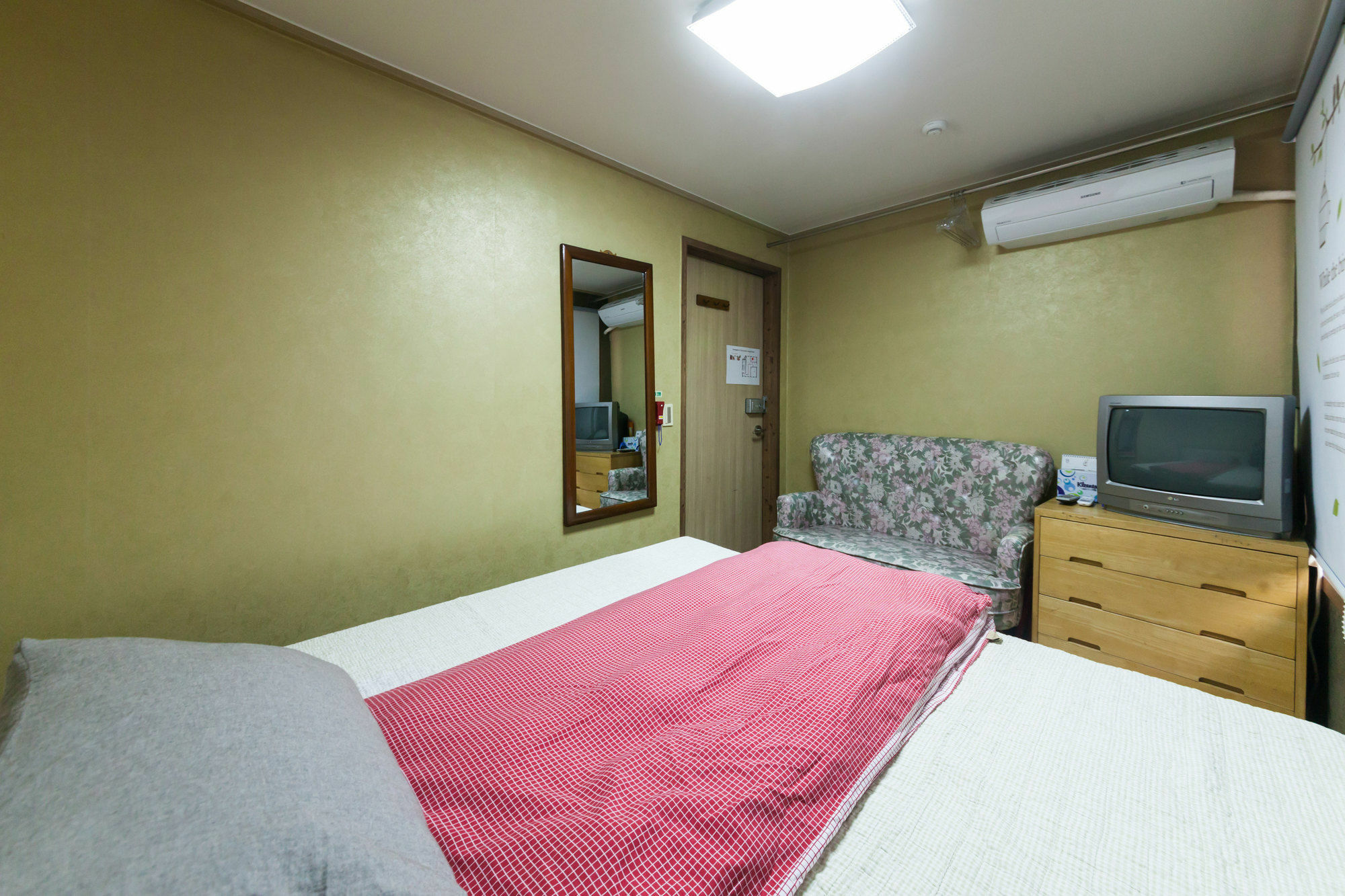Yehadoye Guesthouse Сеул Экстерьер фото